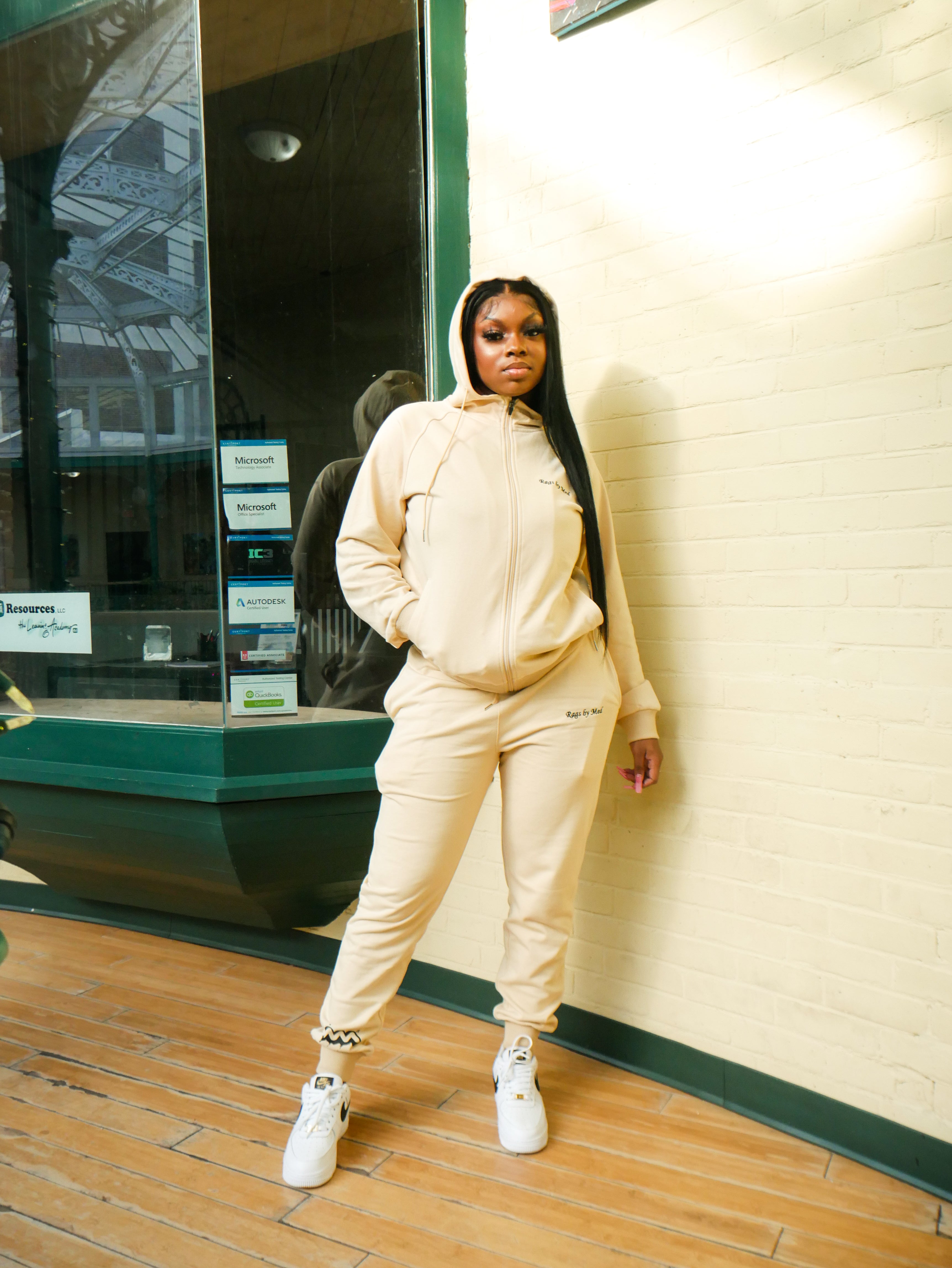 Beige 2025 jogging suit